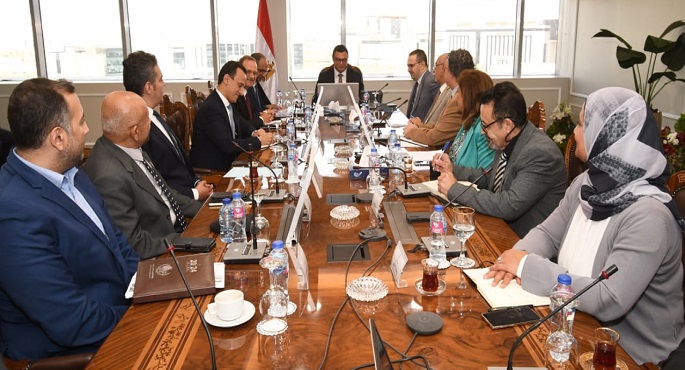 بالصور.. وزير الإسكان يتابع موقف خدمات مياه الشرب والصرف الصحي على مستوى الجمهورية