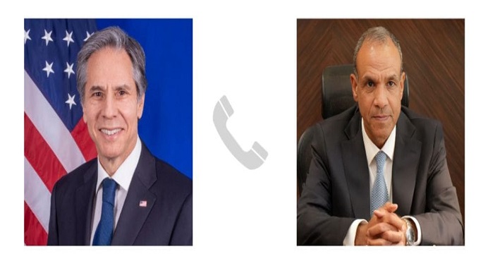 وزير الخارجية يتلقى اتصالاً هاتفياً من نظيره الأمريكي