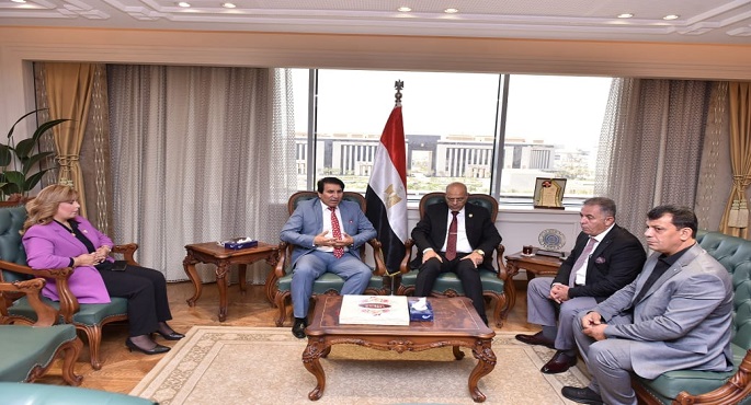 بالصور.. وزير العمل: حريصون على التواصل مع ممثلي العمال في كافة القطاعات