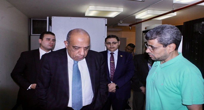 بالصور.. زيارة مفاجئة لوزير الكهرباء للمركز القومى للتحكم التبادلي بالعباسية