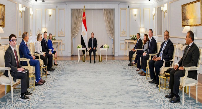 بالصور.. خلال لقائه وفد من الكونجرس الأمريكي.. السيسي يشدد على ضرورة تضافر جهود المجتمع الدولي لوقف التصعيد بالأراضي الفلسطينية