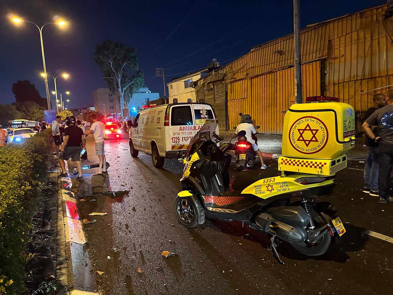 انفجار شاحنة بتل أبيب يودي بحياة شخص وجهاز الأمن العام يحقق في الحادثة