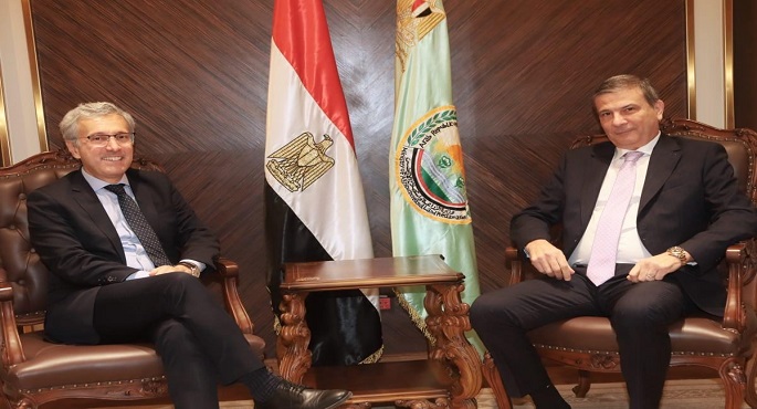 بالصور .. وزير الزراعة والسفير البرازيلى بالقاهرة يبحثان التعاون للنهوض بمجالات الزراعة والاستثمارات بالبلدين