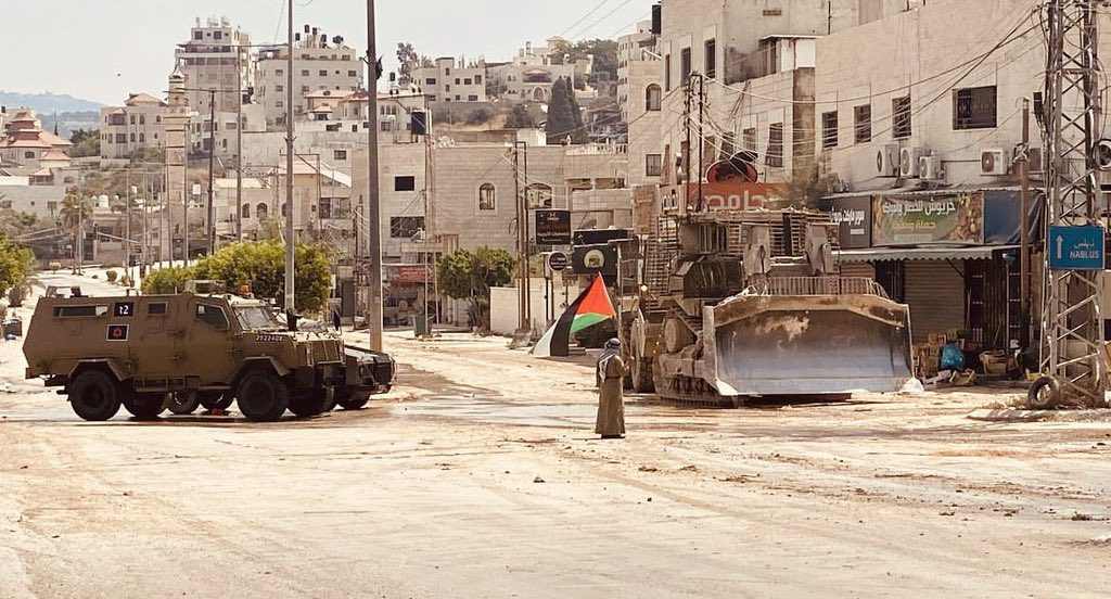 استشهاد 19 فلسطينيا وإصابة آخرين في مخيم طولكرم وعدة مناطق في قطاع غزة