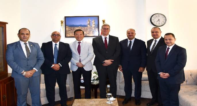 وزير البترول يبحث مع “بريتش بتروليوم” خطط العمل الجديدة في مصر