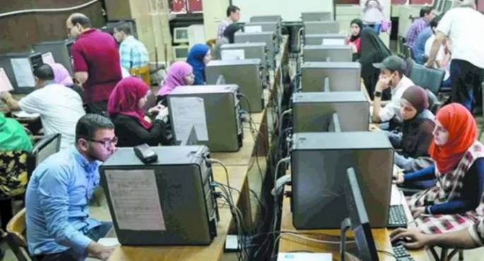 “سؤال وجواب”.. التعليم العالي تنشر انفوجرافات حول تنسيق القبول بالجامعات والمعاهد لطلاب الثانوية العامة