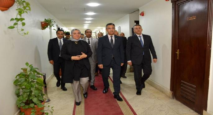 وزير التموين يوجه باستكمال تنفيذ المشروعات التجارية والمخازن الاستراتيجية وتطوير خدمات السجل التجارى