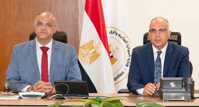 وزير الري يبحث مع محافظ القليوبية تعظيم الاستفادة من أملاك الوزارة بنطاق المحافظة