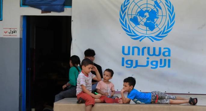 الأونروا تؤكد مقتل ما لا يقل عن 289 من العاملين في المجال الإنساني في غزة