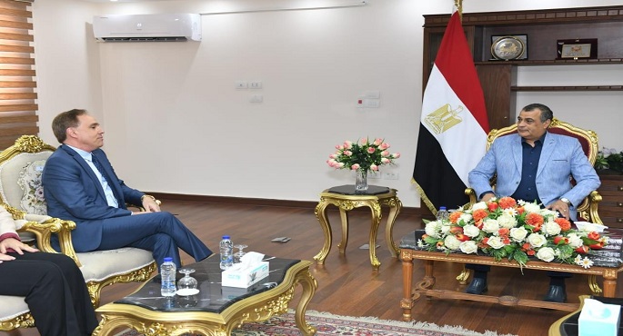 بالصور.. وزير الدولة للإنتاج الحربي يبحث مع وفد “Ultra Med” الأمريكية أوجه التعاون المشترك