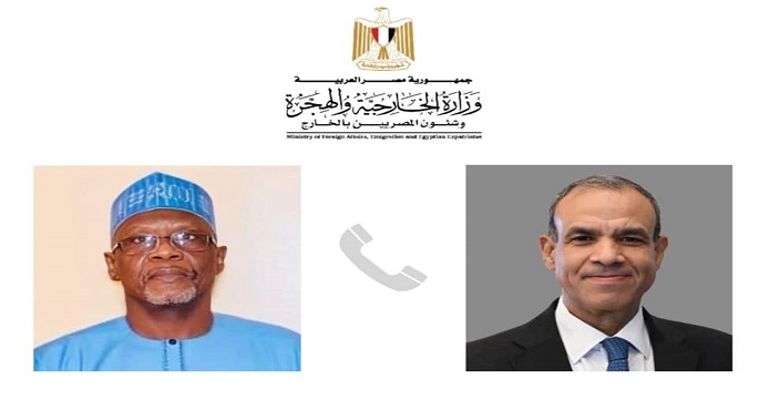 وزير الخارجية يبحث هاتفيا مع نظيره النيجري آفاق تعزيز العلاقات بين البلدين