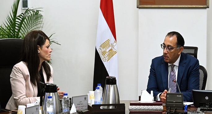 بالصور.. رئيس الوزراء يتابع الموقف التنفيذي لمشروعات “حياة كريمة” ويستعرض موقف الإدارة المالية والتمويل لمراحل ومكونات المبادرة