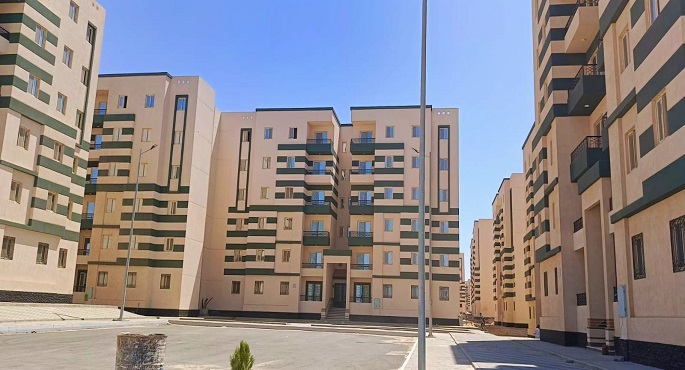 بالصور .. وزير الإسكان يتابع موقف تنفيذ وحدات المبادرة الرئاسية سكن لكل المصريين بـ 4 مدن جديدة