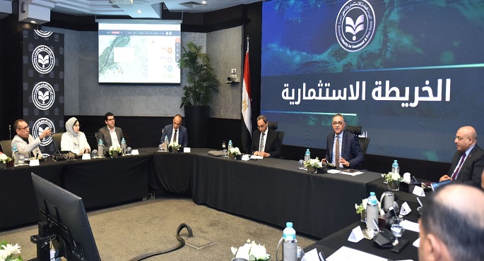 بالصور.. لجنة مشتركة من الهيئة العامة للاستثمار والمحافظات للتعاون في الترويج للفرص الاستثمارية