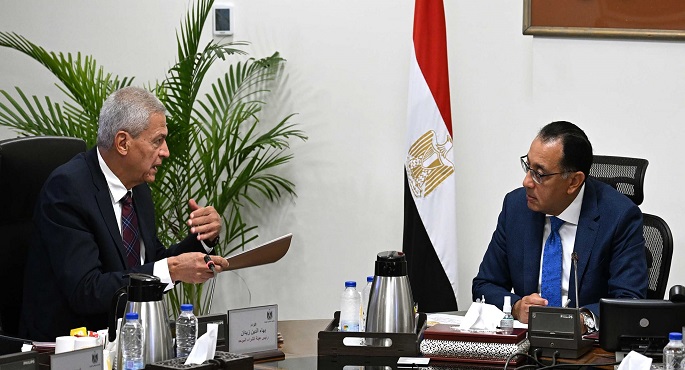 رئيس الوزراء يؤكد استمرار متابعة الخطوات التنفيذية نحو توطين صناعة المواد الخام اللازمة للصناعات الطبية