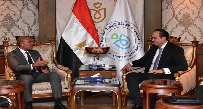 بالصور.. رئيس هيئة الرعاية الصحية يبحث مع رئيس أسترازينيكا مصر دعم مرضى الأورام وأصحاب الأمراض النادرة