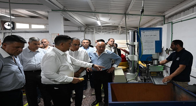 بالصور .. رئيس الوزراء يتفقد مصنع الشركة المصرية الإفريقية لصناعة الاسفنج والبلاستيك بالإسكندرية