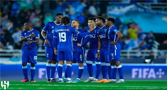 الهلال يبدأ رحلة الدفاع عن لقب الدوري السعودي أمام الأخدود