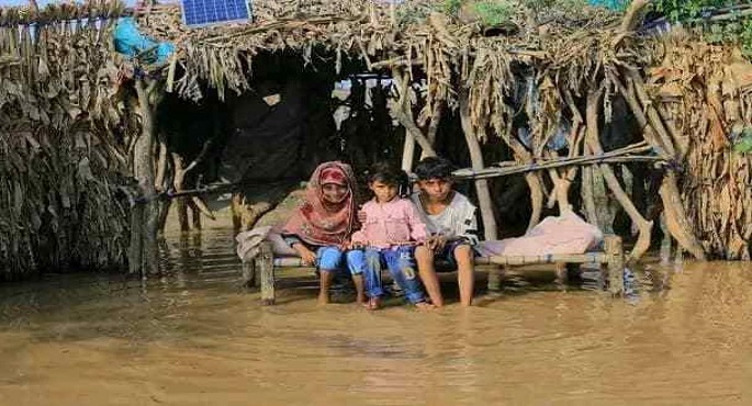 الصحة العالمية: الفيضانات الشديدة في اليمن تتسبب في جرف إحدى القرى بالكامل