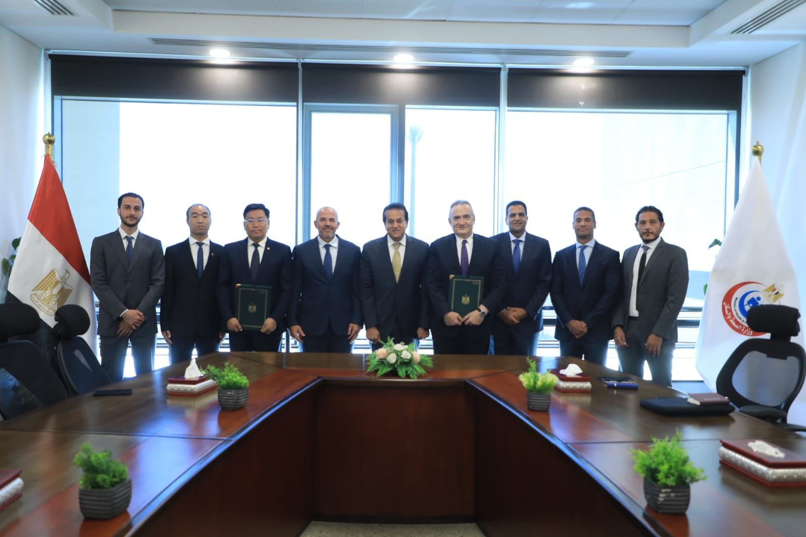 بالصور.. توقيع مذكرة تفاهم بين هيئة المستشفيات والمعاهد التعليمية وشركة cscec الصينية