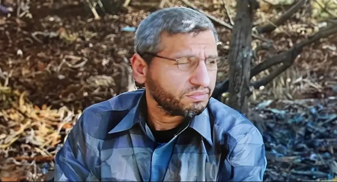جويش كرونيكال : متنكرون من الموساد بهيئة متسولين راقبوا الضيف قبل اغتياله
