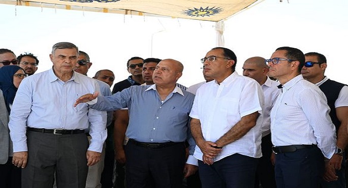 بالصور.. رئيس الوزراء يستعرض مخطط إنشاء المنطقة الصناعية مرغم 3