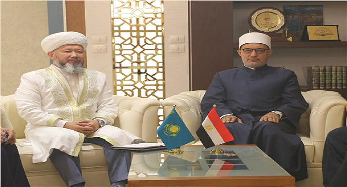 المفتي يستقبل نظيره الكازاخستاني لبحث أوجه تعزيز التعاون