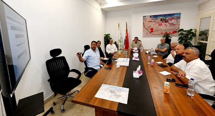 وزير الإسكان يستعرض الجداول الزمنية لإنهاء وتسليم الوحدات السكنية لحاجزيها بمدينة العلمين الجديدة