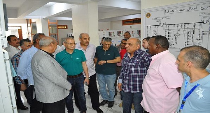 بالصور..وزير الكهرباء يتفقد شركة مصر العليا بمدينة اسوان