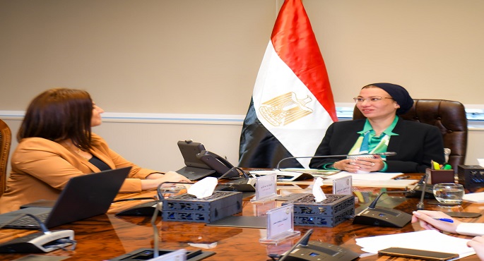 بالصور .. وزيرة البيئة: نتواصل باستمرار مع أعضاء مجلس النواب لدعم مسيرة العمل البيئيبالصور ..