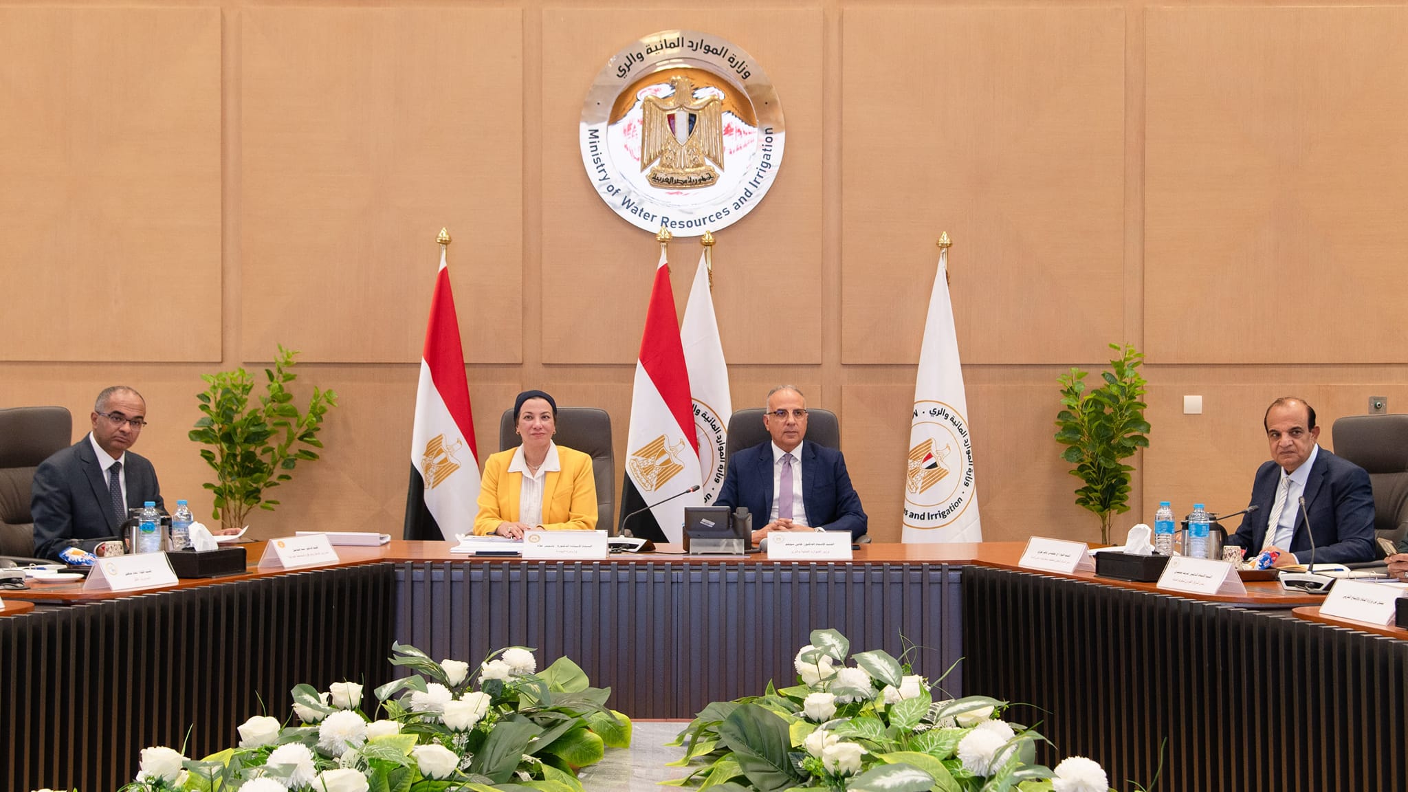 بالصور.. وزير الري يؤكد ضرورة اتخاذ الإجراءات اللازمة للمشروعات المقترحة على لجنة تراخيص الشواطئ
