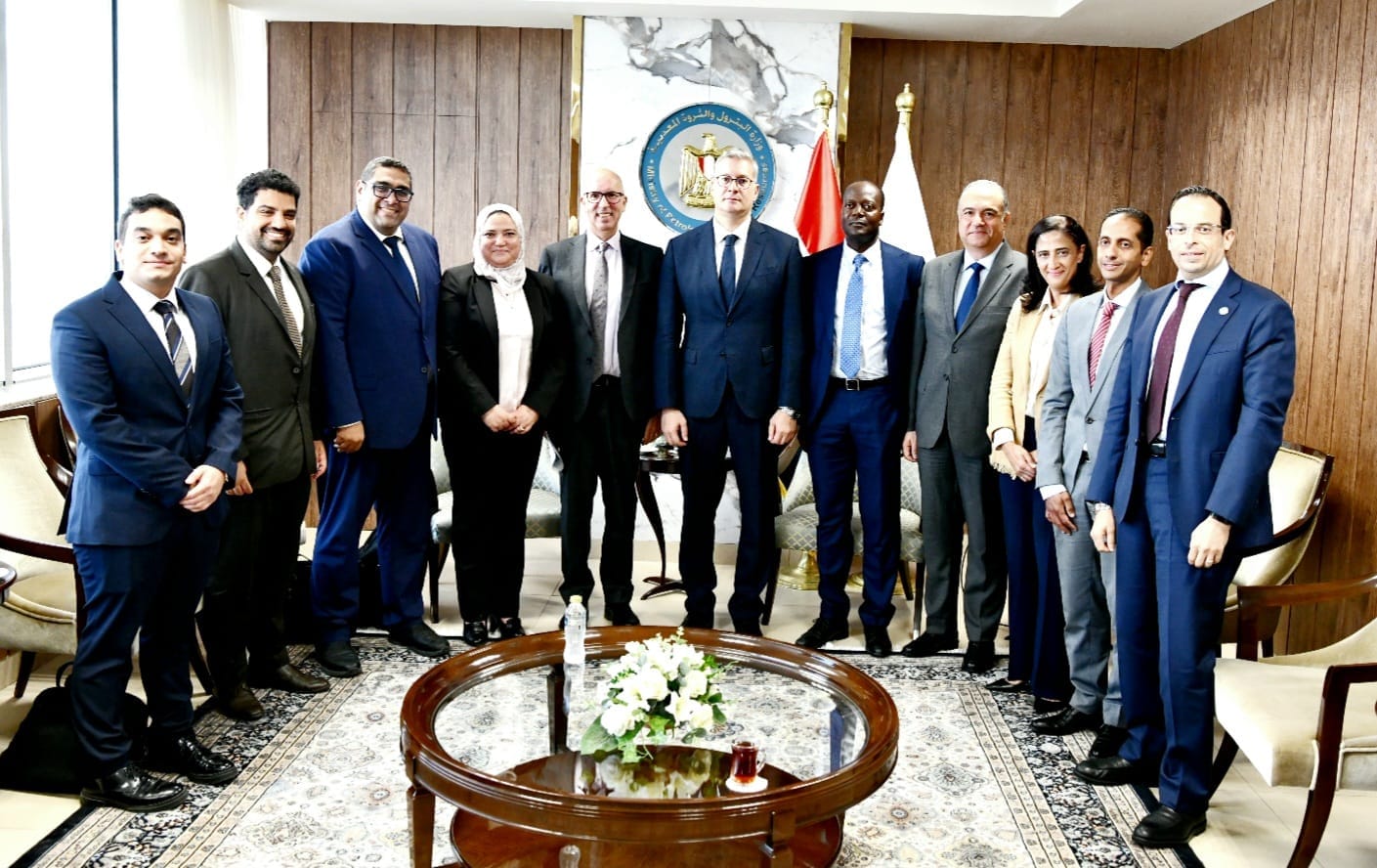 في اجتماع مع وفد البنك الدولي.. وزير البترول: نعمل على إعداد فرص استثمارية جديدة