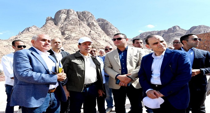 بالصور ..وزير الإسكان يتفقد مشروع تطوير موقع التجلي الأعظم بسانت كاترين