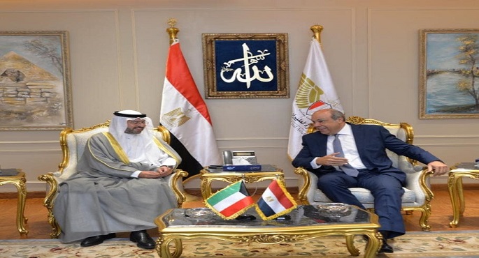بالصور ..وزير الطيران المدني يبحث مع رئيس الإدارة العامة للطيران المدني الكويتي سبل تعزيز التعاون المشترك