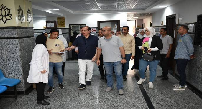 بالصور..نائب وزير الصحة يوصي بتفعيل مبادرة “رعاية” في وحدات رعاية الأطفال المبتسرين بدمياط