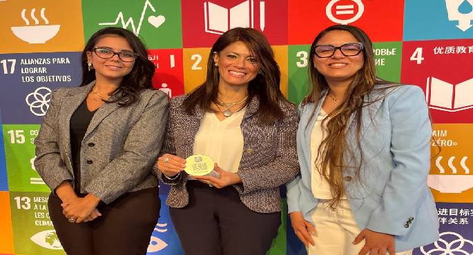 وزيرة التخطيط تلتقي ممثلي منتدى شباب العالم المصري بنيويورك