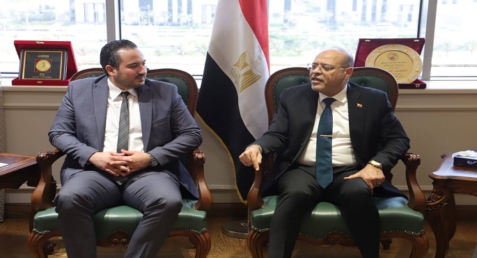 بالصور.. وزير العمل يستقبل وفدا من شركة ليوني الألمانية العالمية لتصنيع كابلات وضفائر السيارات