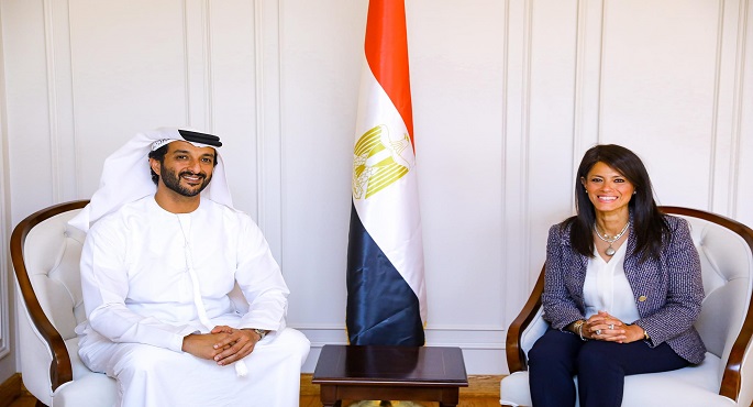 بالصور.. المشاط تبحث مع وزير الاقتصاد الإماراتي سبل تدعيم أواصر التعاون وفتح آفاق جديدة بين البلدين