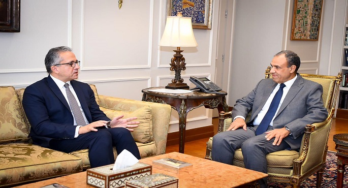 بالصور.. وزير الخارجية يوجه بتوفير كافة سبل الدعم والمساندة لحملة ترشيح خالد العناني لمنصب مدير عام منظمة اليونسكو