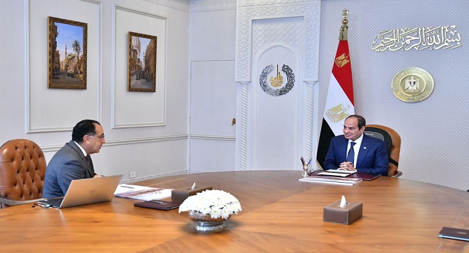 الرئيس السيسي يوجه بالتنفيذ الدقيق والمتابعة المستمرة لحزمة التسهيلات والتيسيرات الضريبية