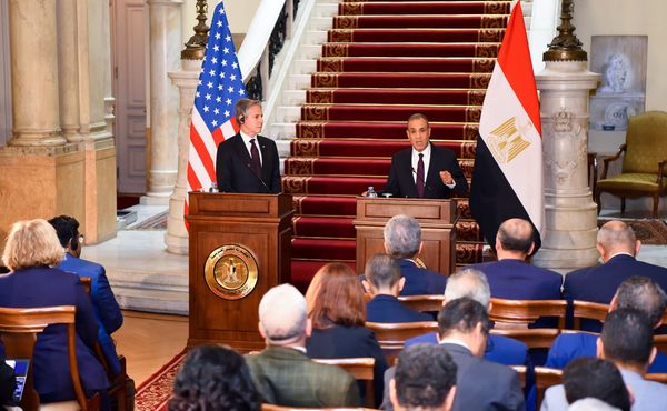 بالصور.. وزير الخارجية يستقبل نظيره الأمريكي ويعلنان عن إطلاق جولة جديدة من الحوار الاستراتيجي بين البلدين