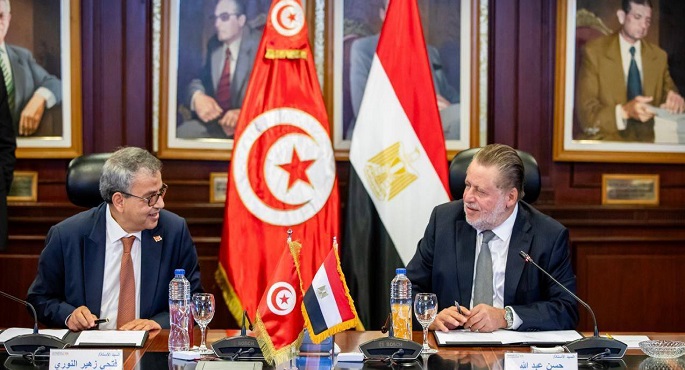 البنك المركزي يوقع مذكرة تفاهم مع نظيره التونسي لتعزيز التعاون في المجال المصرفي