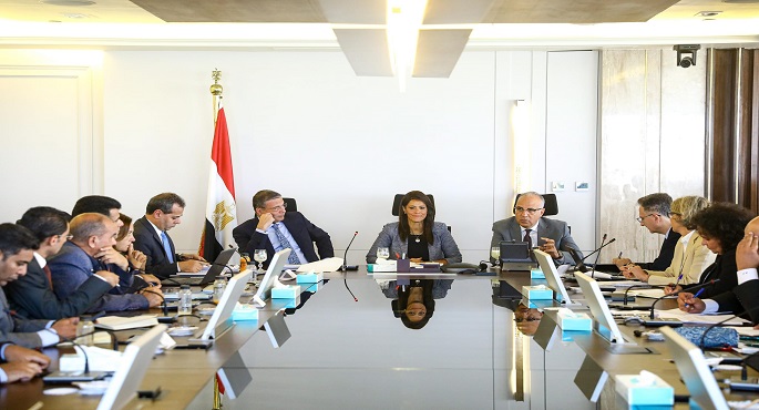 بالصور.. وزراء التخطيط والري والزراعة يستعرضون مع بعثة البنك الدولي موقف مشروع التحول الغذائي الزراعي