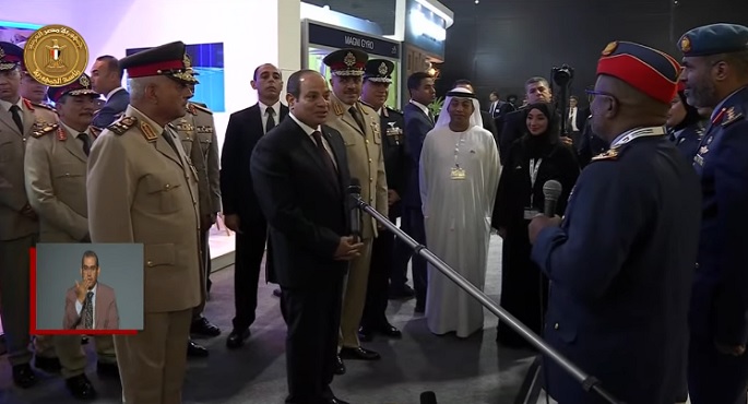الرئيس السيسي يشكر شركة “داسو” الفرنسية على التعاون البناء مع مصر في مجال الطيران