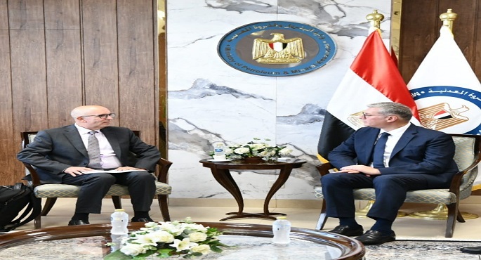 كريم بدوى: شركاء قطاع البترول أكدوا دعمهم الكامل لاستدامة واستمرار عملهم فى مصر
