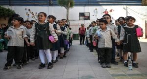 انتظام العام الدراسى الجديد اليوم فى جميع المدارس