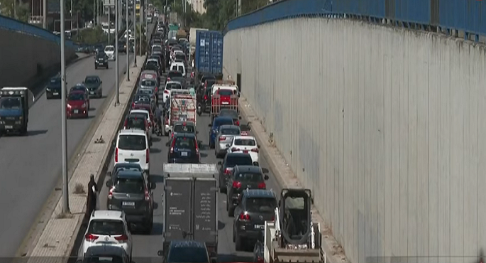 مفوض شئون اللاجئين يحذّر من تفاقم أزمة النزوح فى لبنان ويدعو لتحرك دولى عاجل