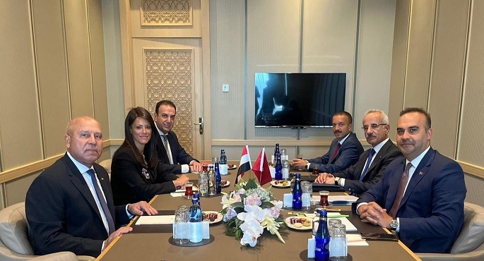 بالصور.. المشاط تلتقي وزيري النقل والبنية التحتية والمالية والخزانة بتركيا