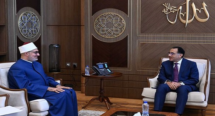 بالصور.. مدبولى: الدولة تولي كل الدعم المطلوب في سبيل تحقيق أهداف دار الإفتاء، والاضطلاع بدورها الفعال