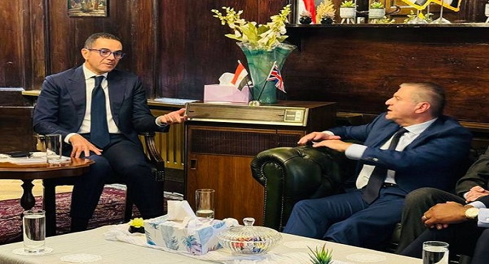 بالصور.. وزير الاستثمار والتجارة الخارجية يلتقي مسؤولي عدد من البنوك الدولية في المملكة المتحدة